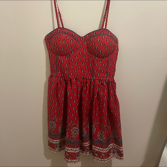 Red Sundress - Picture 1 of 4